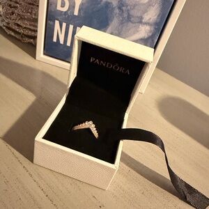 Pandora Princess Wishbone Ring Size 6